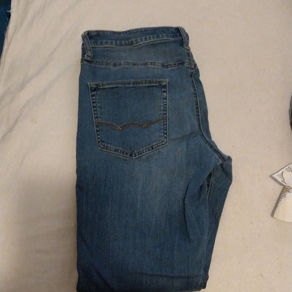 American Eagle bluejeans 34 × 32